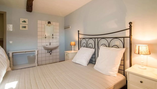 Rustic Holiday Home in Vresse-sur-Semois near Center - Foto 5, Camera