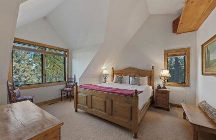 Ellis Peak by Avantstay Beautiful Mckinney Cabin w/ Filtered Lake Views - Foto 34