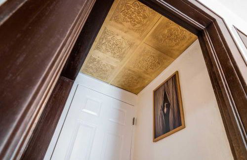 Sanctuary on 3rd - Walk to UF , Parking , Grill - Photo 73