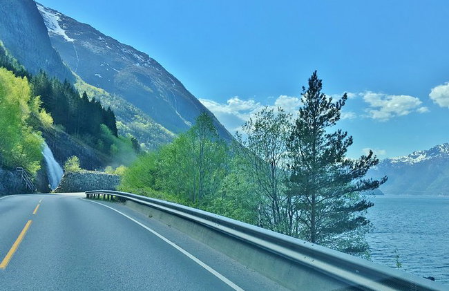 AMAZING HARDANGER FJORD: Private guided round trip from Bergen, 10 hours - Photo 31