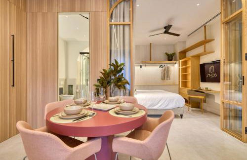 Snob Suite - Photo 18