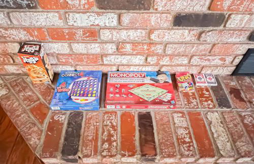 Enchanting Garden with Luxe Jacuzzi Spacious Yard - Foto 63