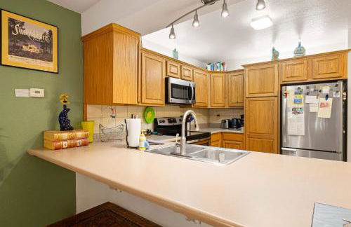 Sierra Pines Retreat - Sleeps 6 - Foto 14