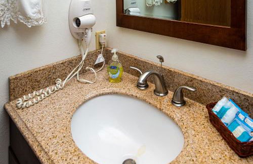 Top Floor Condo right on the Beach - Foto 50