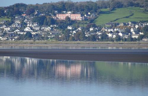 Kents Bank Holiday - Pet Friendly with Bay Views - Foto 29