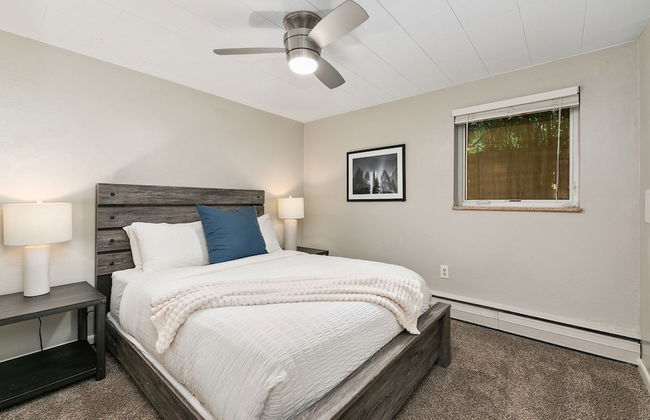 Sage Suite | Calm & Earthy Stay Near Old Town - Foto 3