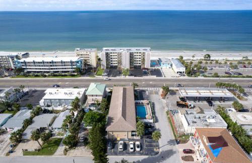 Tropic Breeze Unit 12 Madeira Beach Second Floor - Foto 25