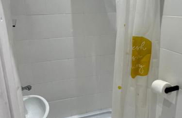 Tranquil Thamesmead Treasure - London - Foto 23