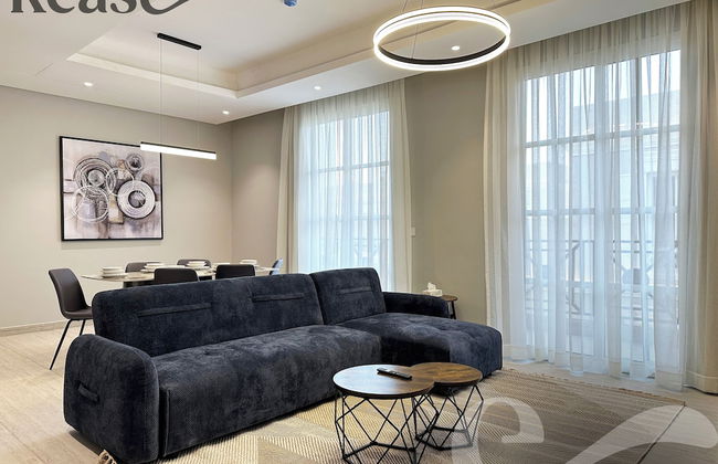 Yasmin S-11 Royal Touch Balcony GZ81 - Photo 5