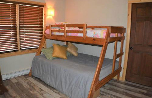 Cozy cabin with boosted Wi-Fi - Foto 32