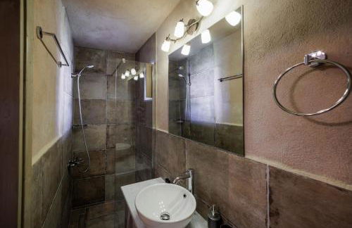 Arapakis Historic Castle - Foto 5