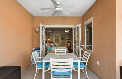 Unique 3BR, 1 of 5 Condos w/Huge Poolside Patio, Steps to Beach & Pier, Gated - Foto 57