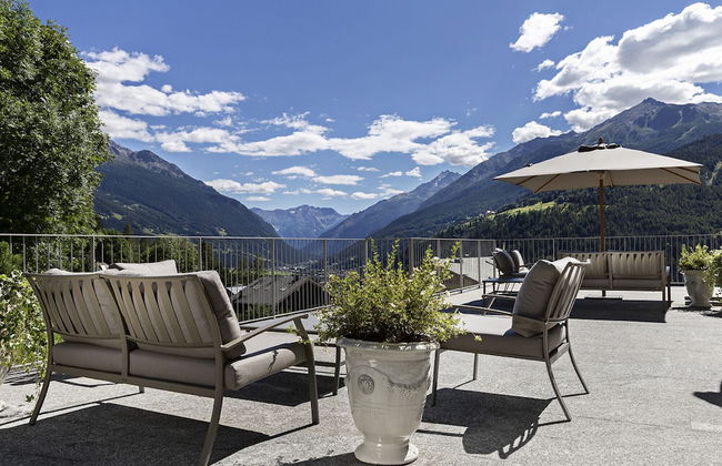 QC Terme Panoramic Apartament - Foto 4