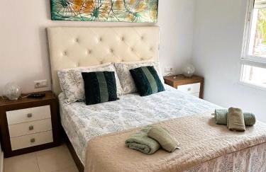 Beautiful 3 bed, 2 bath modern apartment - Foto 8