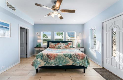 Waterfront Pool Hot Tub Private Pier Guest Bungalow - Foto 29