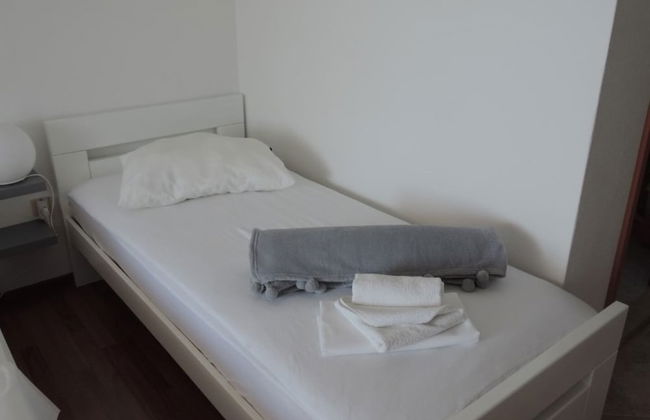 Maza - With Seaview & Parking - R1 - Photo 8