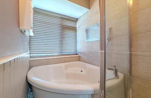 Basildon Retreat Cozy 3-Bedroom Home - Foto 12