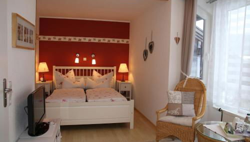 Schönes Doppelzimmer mit separater Wohn-Küche im nördlichen Nationalpark Schwarzwald - Foto 2