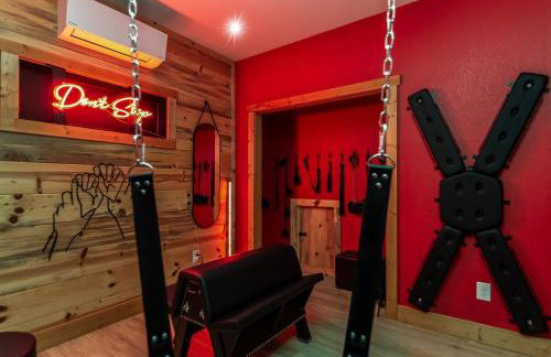 Romantic Red Room - Adults Only Couples' Retreat - Foto 51