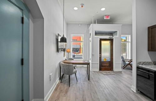 300 Laurel Lofts Unit 1 - Photo 2