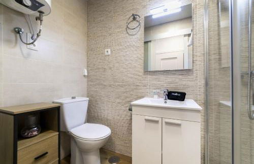 Deluxe VII - Ferga Suites - Photo 11