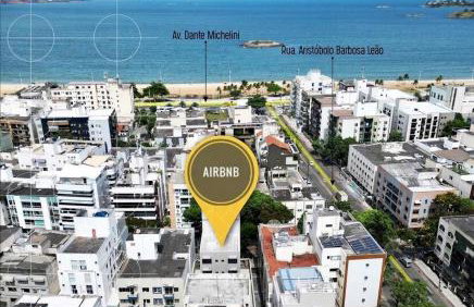 Flat confortável, a 200 metros da praia com estacionamento - Foto 6