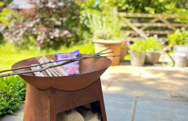 Sissinghurst Stables A comfortable country home in the Garden of England and just one hour from London - Foto 25