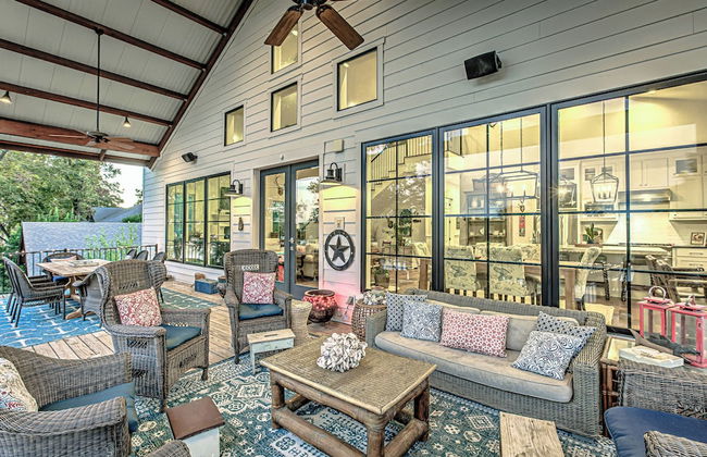 Immaculate Waterfront Home for 16 w/ Private Dock! - Foto 49