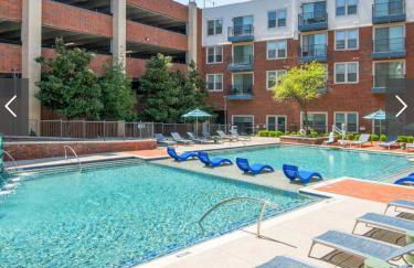 BrightHaven Frisco - 1BR EV Parking near The Star - Foto 6