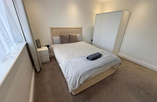 5 bedroom house in Orpington bromley - Photo 9