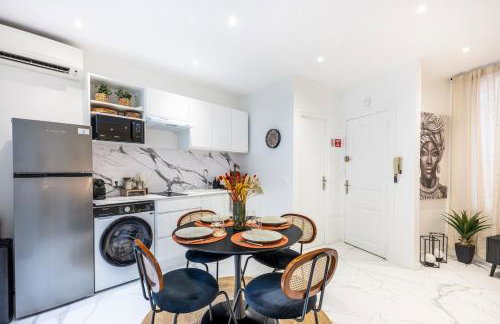 Esprit Chic - Elégant & central près du Palais - Foto 16