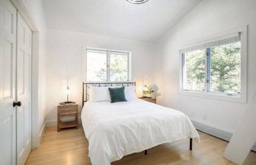 Boulder Luxury Getaway 7 acres River & Pond - Photo 39