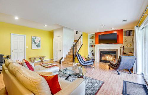 1 Mi to Centennial Park Gem with Golf Course Views - Foto 1