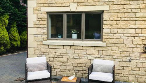 Luxury, private, secure self-contained Coach House, near Wythall and close to the NEC - Foto 4