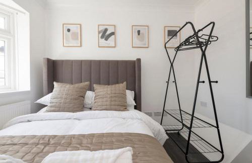 The Romford Oasis - Spacious 4 bedroom escape - Foto 10