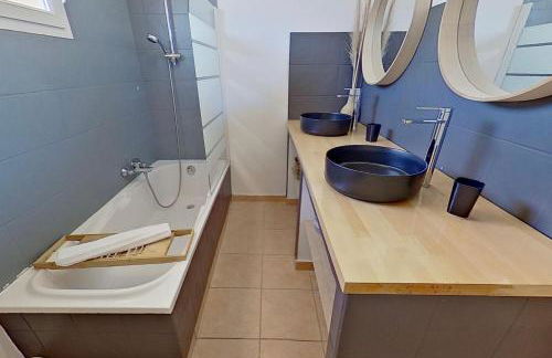 CALA CORSICA - Villas 5 Etoiles T5 Piscine privée - Villa T4 Piscine privée chauffée - Villa T3 Piscine partagée - Internet Fibre - Entièrement Climatisée à Lecci de Porto-Vecchio Cala Rossa - Foto 48