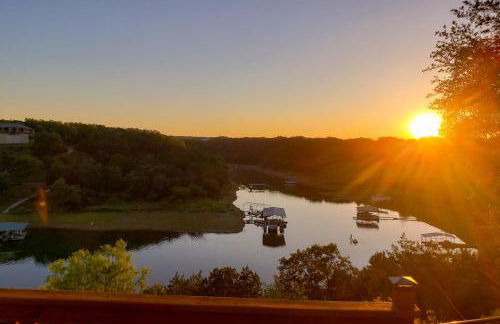 Spicewood Sunset Lake Villa - Foto 3