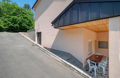 Awesome Apartment In Bresca - Foto 13