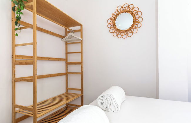 Picasso Suites Cornellá - Photo 4