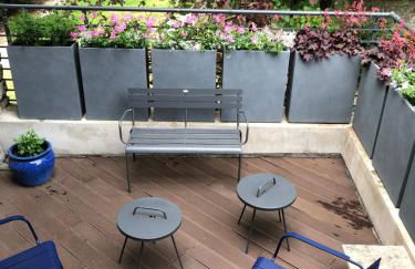 Centre ville - Appartement 3 chambres & Terrasse - La Clé des Sacres - Foto 3