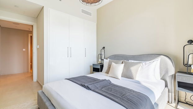 Luxe Condo with Stunning Skyline Views - Foto 5, Habitación