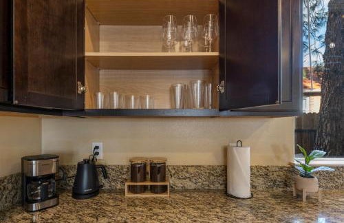 MidTown Hideaway Fire Pit and King Beds - Photo 40