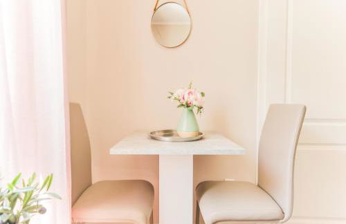 Apartment In Bad Camberg with parking - Photo 40