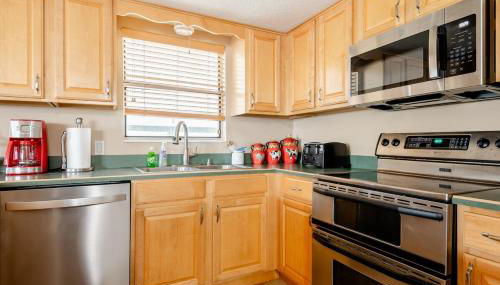 Welcome to Your Serene Waterfront Getaway! - Foto 5