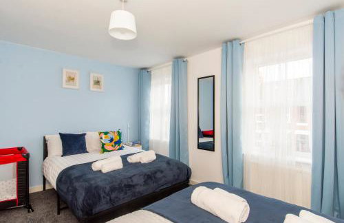 Workers Families Pet Friendly 7Bed 2Bath and WC Free Parking Garden 14PPL - Photo 22