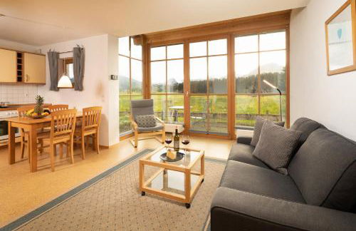 "Haus Bellevue" - Annehmlichkeiten von 4-Sterne Familien-und Wellnesshotel Viktoria nebenan können mitgenutzt werden - Photo 4