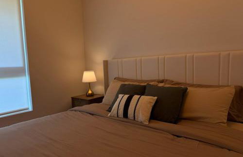 Stunning Haven with Pool Gym Parking Close to Disneyland - Foto 55