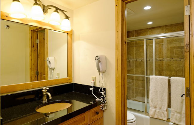 The Crestwood Condominiums - Foto 68