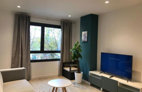 Llull Home - Photo 1