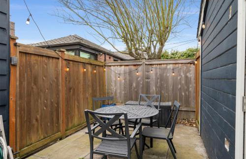 3 BR Loyal Heights Charmer Patio and Lawn - Foto 42